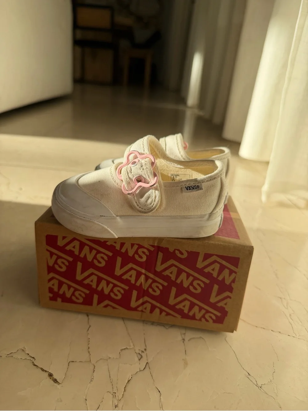 Vans Kids White Mary Jane Shoes with Pink Flower